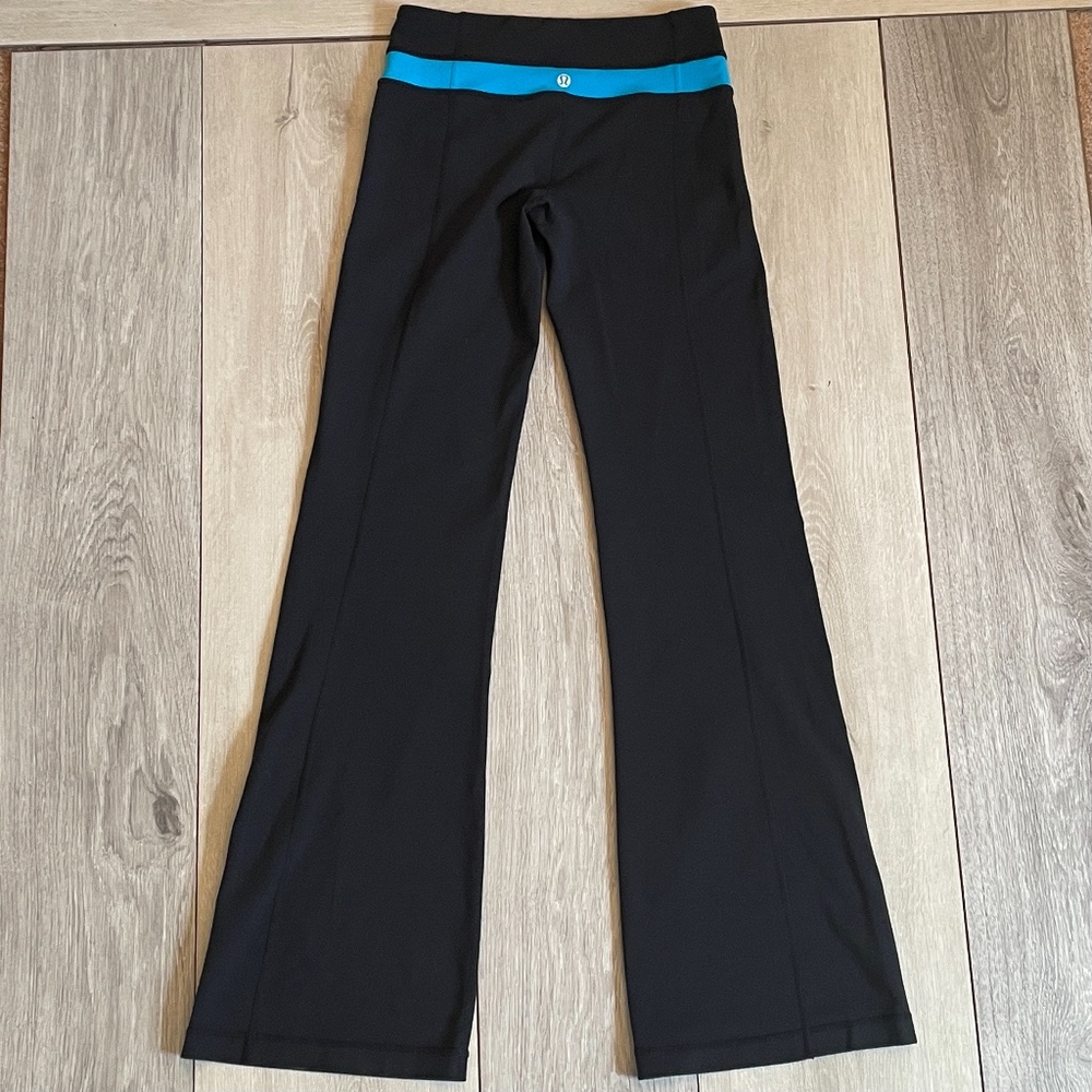 Lululemon Groove Pant Reversible Blue Black SZ 4